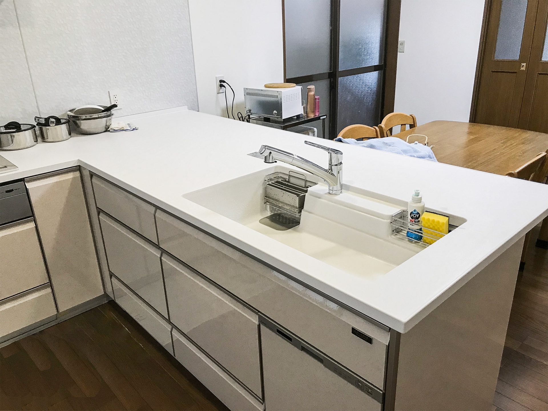 家事導線を改善するキッチンリフォーム（S様邸）