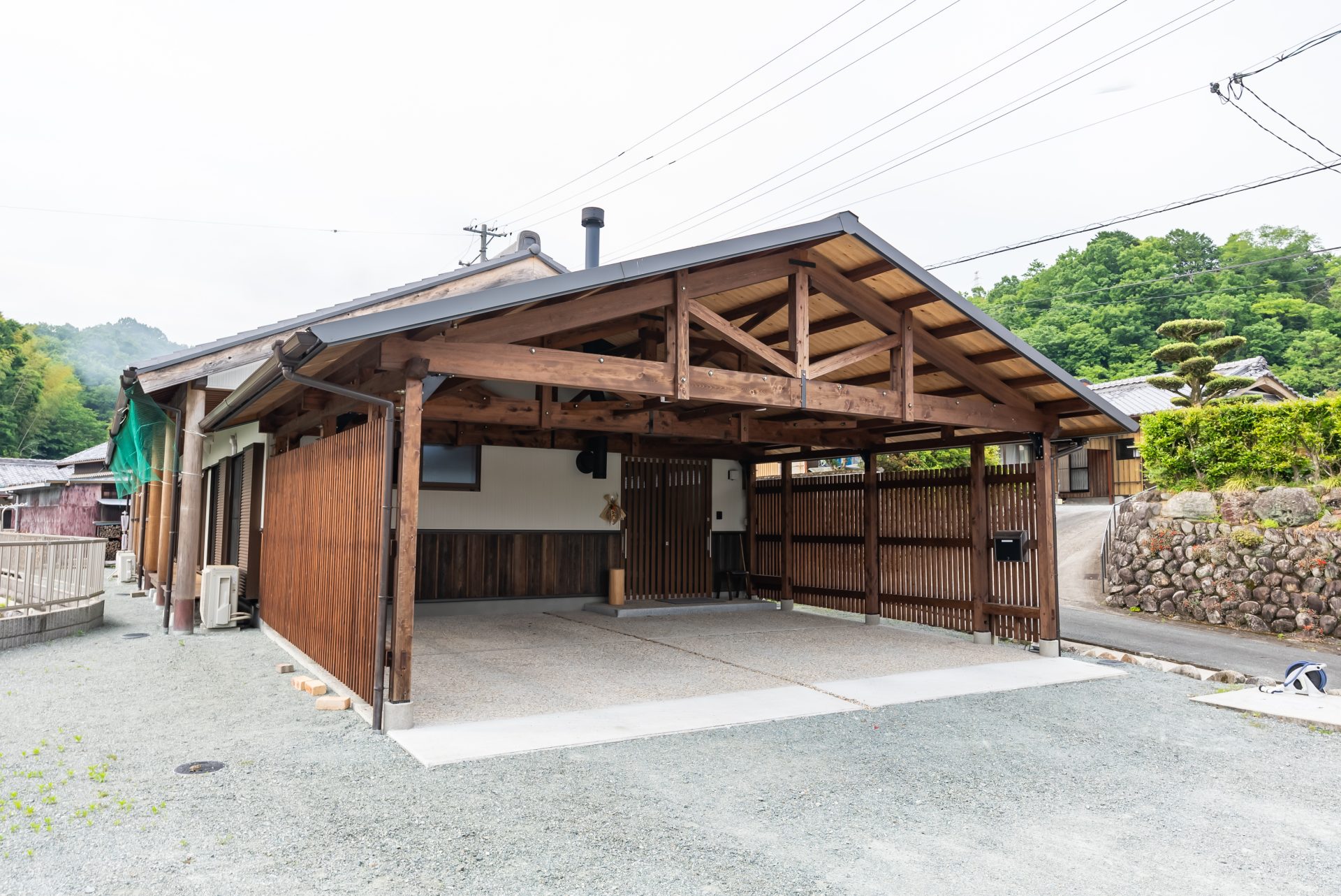 木造ガレージのある和スタイルの家（M様邸）